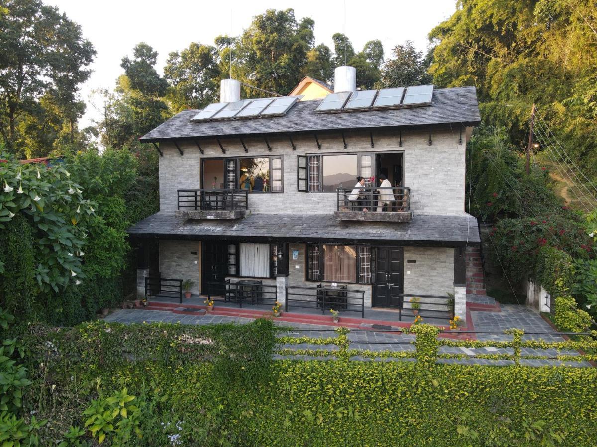 Hotel Tourist Residency Pokhara Bagian luar foto